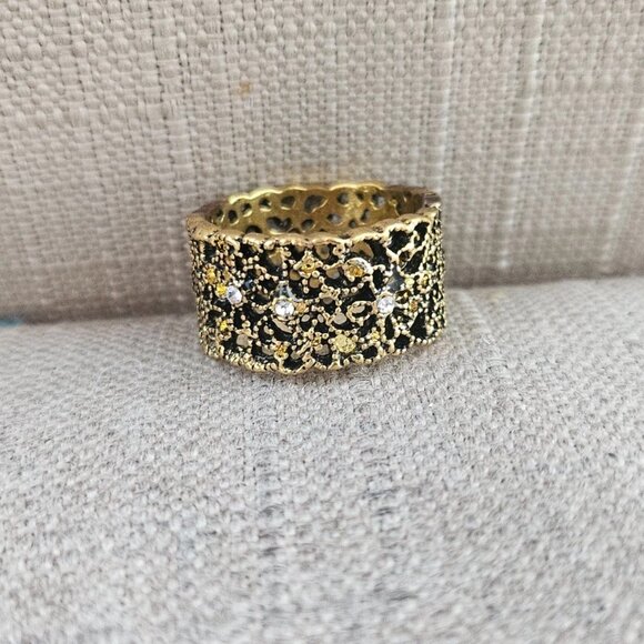 Fashion Ring Band Gold Tone Antique Style Finger Band Unisex Size 9.5 Unbranded - Picture 9 of 10